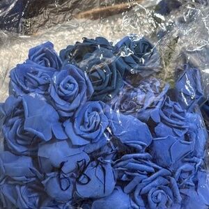 BRAND NEW Blue Rose Mixed Media Art Set
